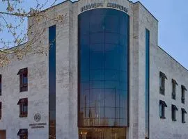 Avangard Hotel