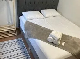 Quarto Privativo no Centro de Maringá