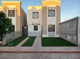 Vivienda completa 2 plantas, y privada con acceso controlado