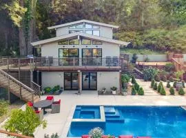 LUX Private Modern Villa With Pool Spa & Dogs OK