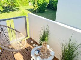 Stilvolles Boho-Apartment nahe Mainz mit Balkon & Parkplatz, hotel a Bodenheim