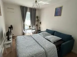 Studio cosy Gare à 1 min Accès Paris rapide