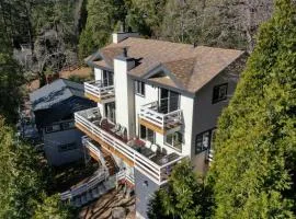 Tranquil Mountain Retreat in Crestline