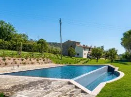 Tenuta Valmarino, Piscina e relax