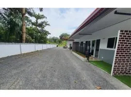 ทุ่งจับช้างโฮมสเตย์