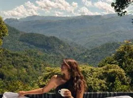 Scenic Mountain Cabin with Workspace - Close to Ella