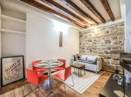 Romantic Stay in the Heart of Toledo