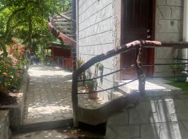 Cabañas El Encanto, viešbutis mieste Hacienda El Obraje
