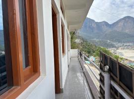 Omji Niwas - Kandar Uttarkashi, hotel din Uttarkāshi