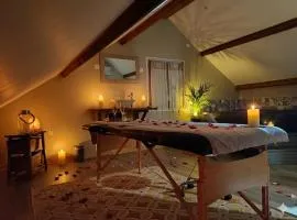 Ecrin d' Amour suite romantique avec Jacuzzi