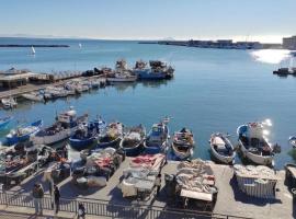 Tower casa vacanze 1, hótel í Anzio