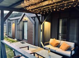 Peak View Tiny House, hotel a Zărneşti