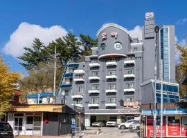 Mo-A Motel