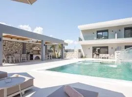 Calma Luxury Villas