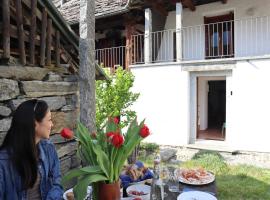 Casa Giacomina Historic farmhouse in the heart of Avegno, Hotel in Avegno