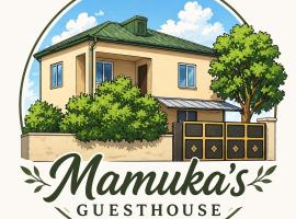 Mamuka's Guesthouse, מלון בUdabno