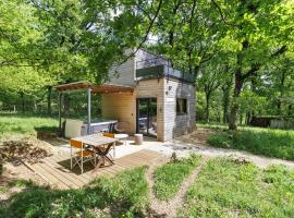 Cabane Spa - Noyers - Proche Sarlat, hotel em Jayac