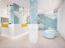Hotel Geminus B&B, khách sạn ở Cesenatico