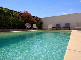 Villa 1 Les Maisons dans les Vignes, hotel en Joyeuse