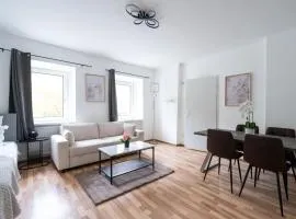 55 m2 I 2 Rooms I Up to 5 Guests I Near Vienna