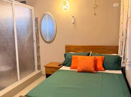 Tinto Resort, hotel en Jeblum