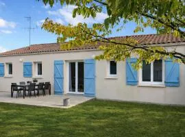 Maison calme avec un jardin au Poiré-sur-Vie