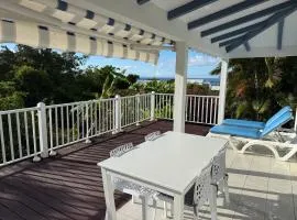 LE LAGON BLEU, BUNGALOWS Vue sur MER , 350 m de la plage