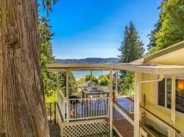 Overlooking Hood Canal Vistas & Private Garden