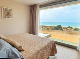 Hotel Boutique Aroma de Mar, hotel en Chiclana de la Frontera