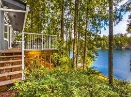 Lakefront retreat with view deck & private dock