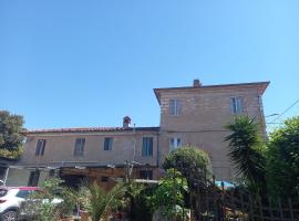 Casa Deanna, viešbutis mieste Kverčeta