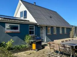 2 Bedroom Cozy Home In Spøttrup