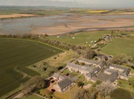 Puffin Cottage, Bamburgh, Hotel in Bamburgh