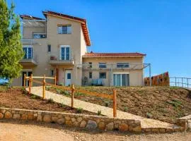 EuZoea Country Home 1 Nature Escape with Pool