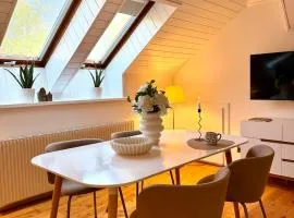 Landhaus Wulfenia - APARTMENT KLAGENFURT - Private Sauna, Smart-TV, Air Conditioning, Free Parking