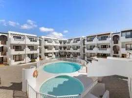 apartment golden costa teguise