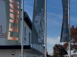 Das LENNI, hotel a Büren