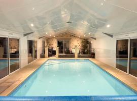 La Petite Félixière, B&B indépendants à 10 min de Cholet, 25 min du Puy du Foù et 35 min de Nantes – hotel w mieście Saint-André-de-la-Marche