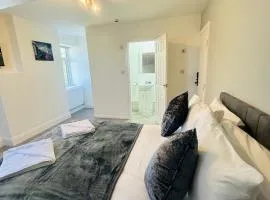 Melrose Abbey Guest House