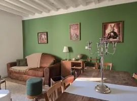 Les Ailes de Verrey sous Drée : Maison Familiale