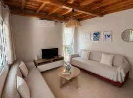 Wooden Loft 3min Walk to Beach