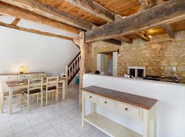 Gite Le Cerisier - Proche Sarlat, hotel en Jayac
