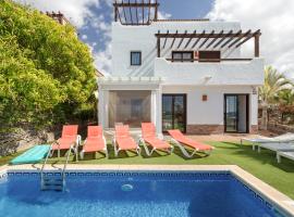 Spacious Villa Laurisilva, hotel u gradu 'San Miguel de Abona'