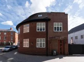 Apex Studios by Derbnb