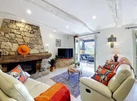 Magnificent Stone Villa in Le Tignet