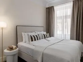 Old Town Luxe | Boutique 2BR apartment