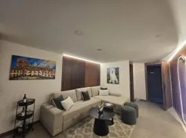 Maya Golden Suites Your Luxury Cuenca Escape