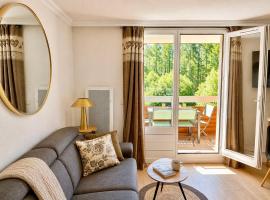 Les Bergers au Pied des pistes & Piscine -Sauna & Balcon Sud, khách sạn ở L'Alpe-d'Huez