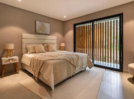 Spacious and elegant house in San Bernardino – hotel w mieście San Bernardino