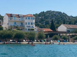 Villa Ante Apartments, hotel in Blace